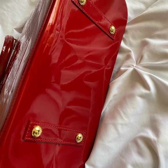 💯 Authentic Louis Vuitton Alma MM - Retired color - Picture 12 of 12